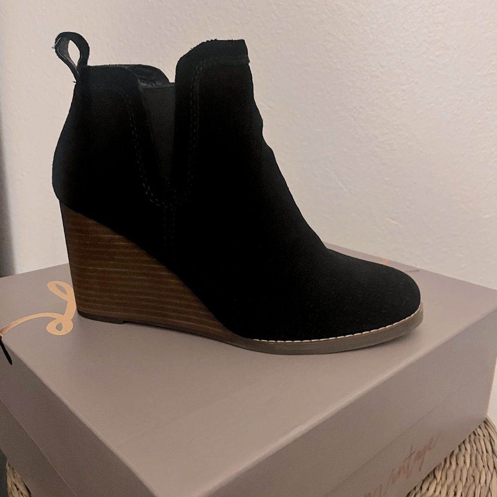 Jessica Simpson wedge suede ankle boots.